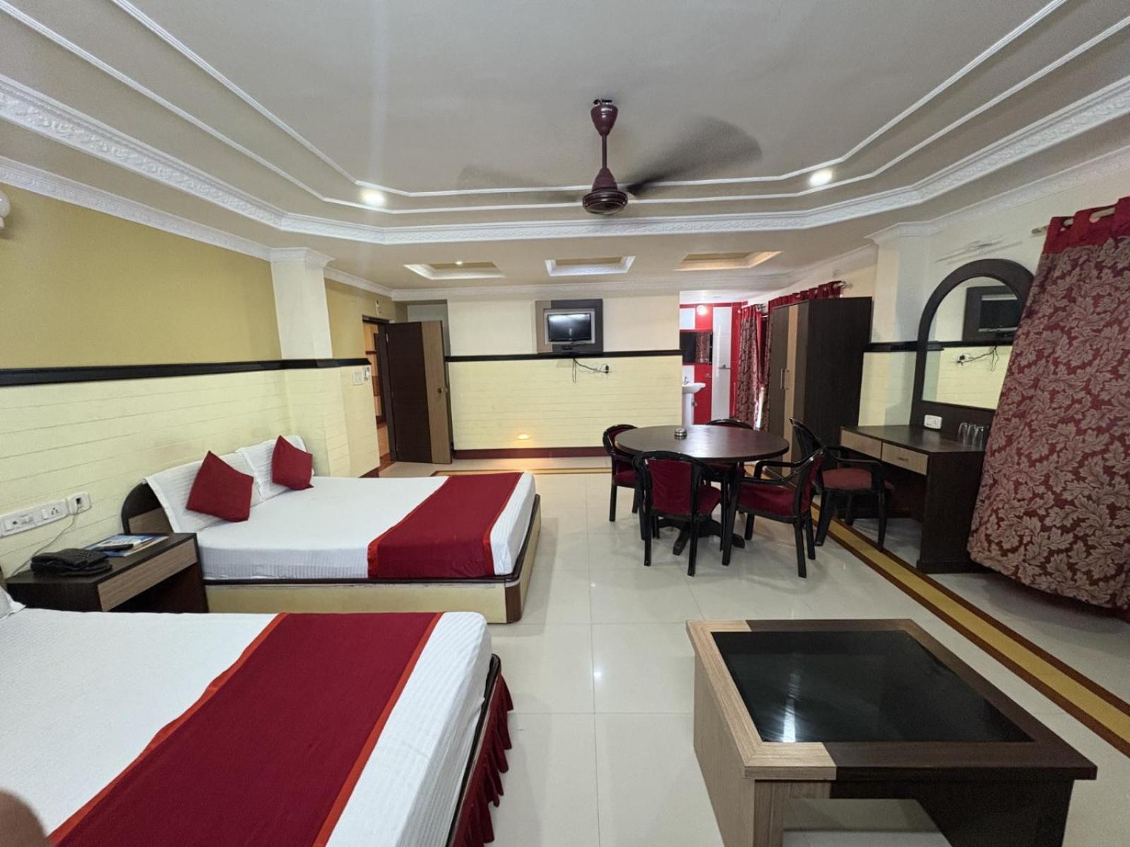 Hotel New Classic Inn Near Sea Beach,Full Air-Conditioning With Restaurant Digha  Eksteriør bilde